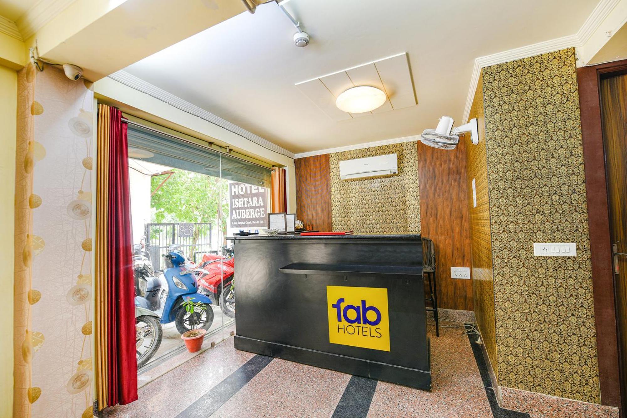 Fabhotel Ishtara Auberge - Nr Yashobhoomi Convention Centre New Delhi Exterior photo